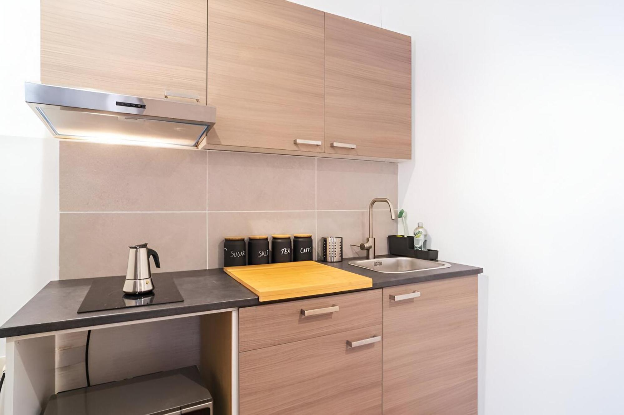 Trevi's Buddyrent Apartment Rom